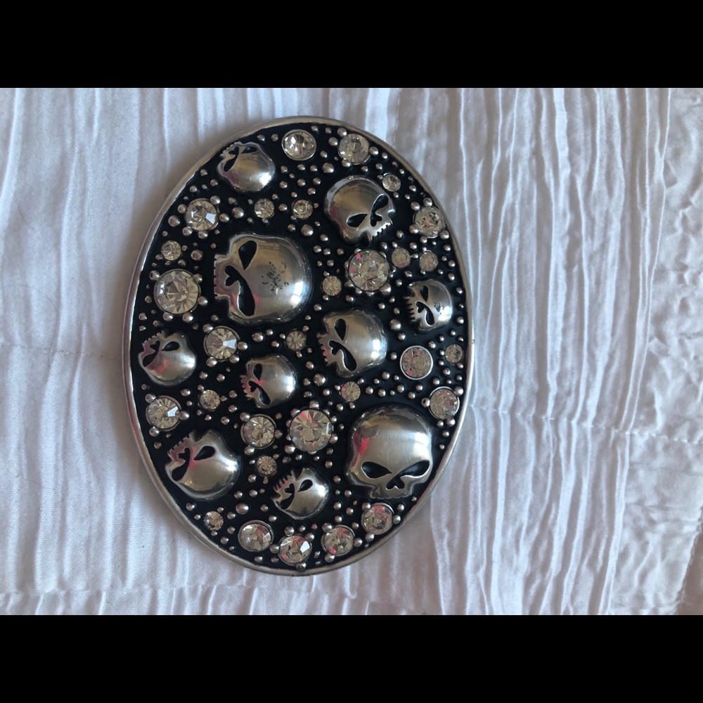 Harley Davidson buckle with skulls and rhinestones